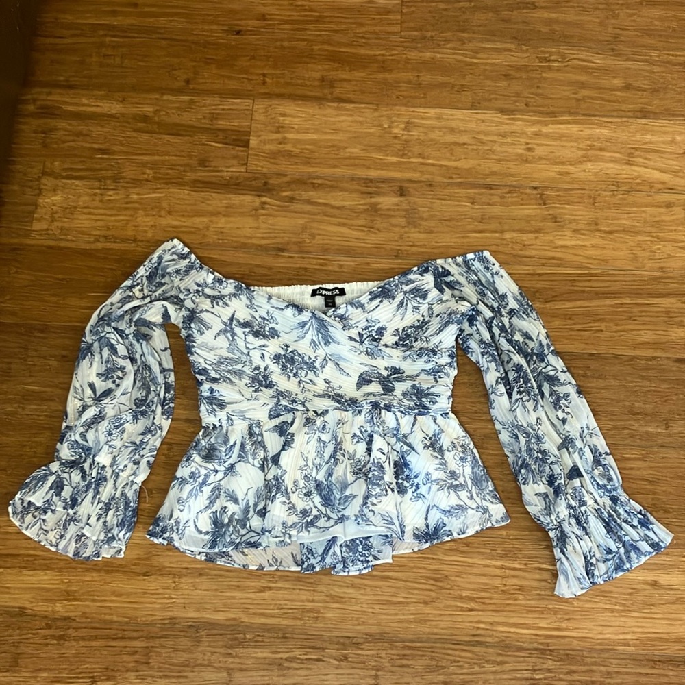 Express XS Blue and White Floral On/Off Shoulder Top